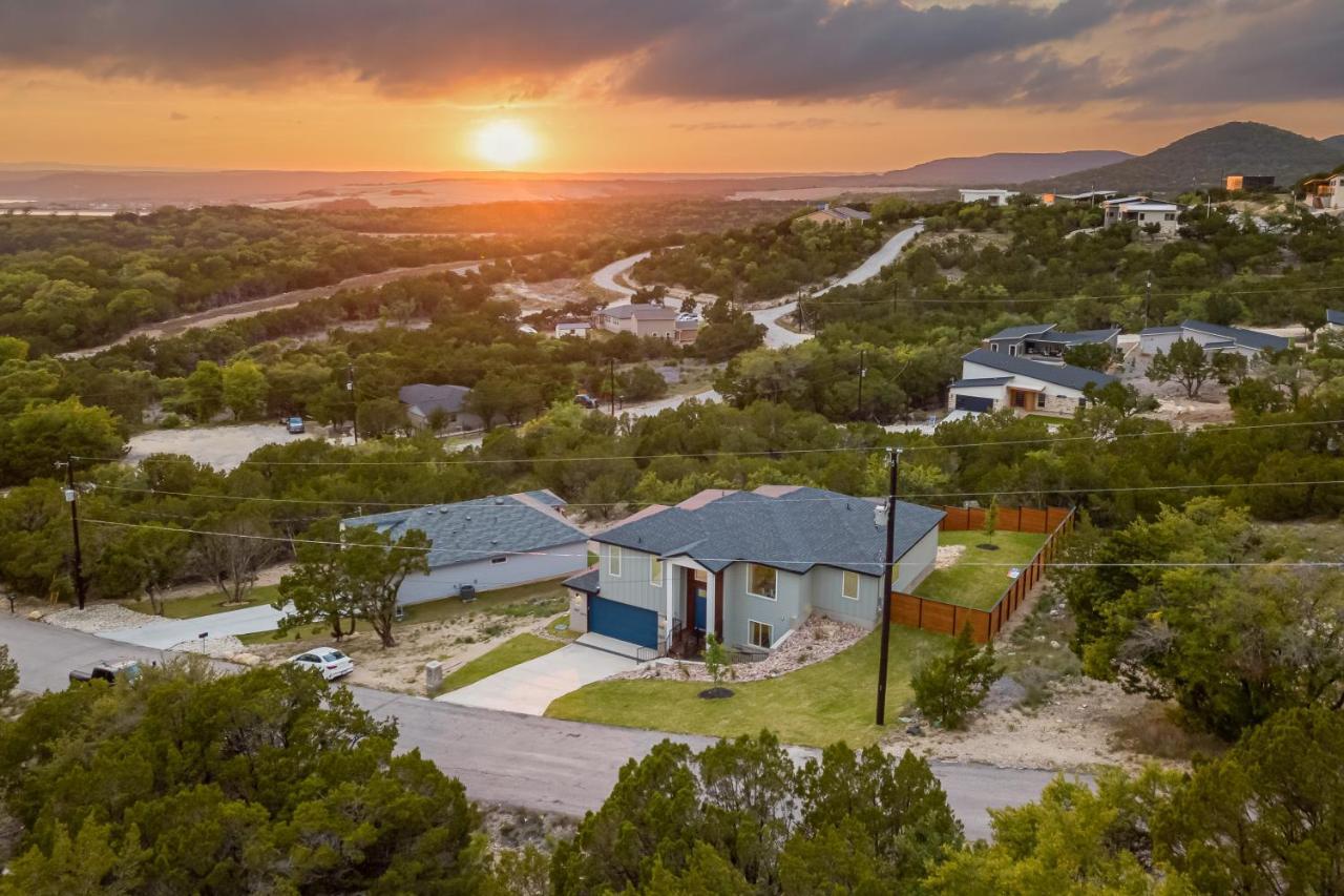 Lago Vista Home With Game Room And Outdoor Tub! Exterior photo